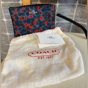 Coach Wristlet - NWOT